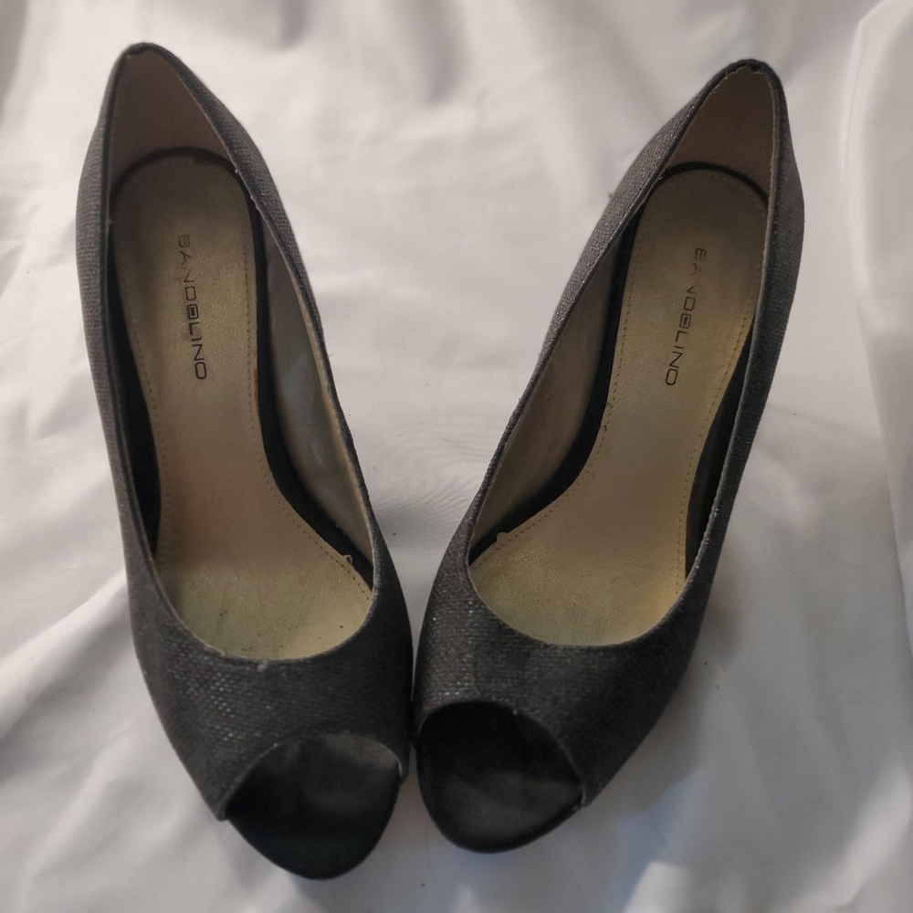 Bandolino Peep Toe Black Sparkly Pumps
